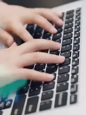 Patron Baba Karısının Peşinde