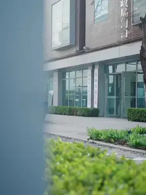 Patron Karahan, Yeter! Karın Senden Vazgeçti