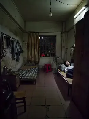 Yeniden doğup ailesinden ayrıldı dizisi kapak görseli — 63 bölüm full HD Türkçe izle